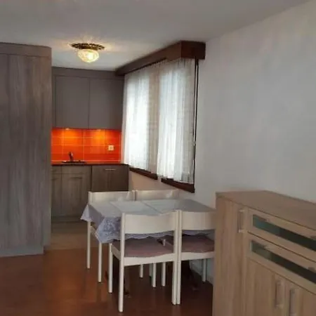 Apartment Topas Appartement-fewo 4-bettwohnung Nr- 14 By Interhome *